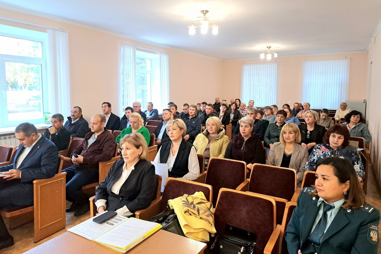 Более 40 предпринимателей и самозанятых собрала встреча в Чекмагушевском районе республики-slide