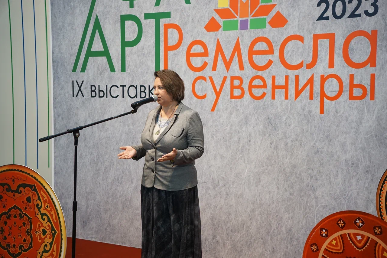 «Неделя ремесел» собрала более 200 мастеров и ремесленников России-slide
