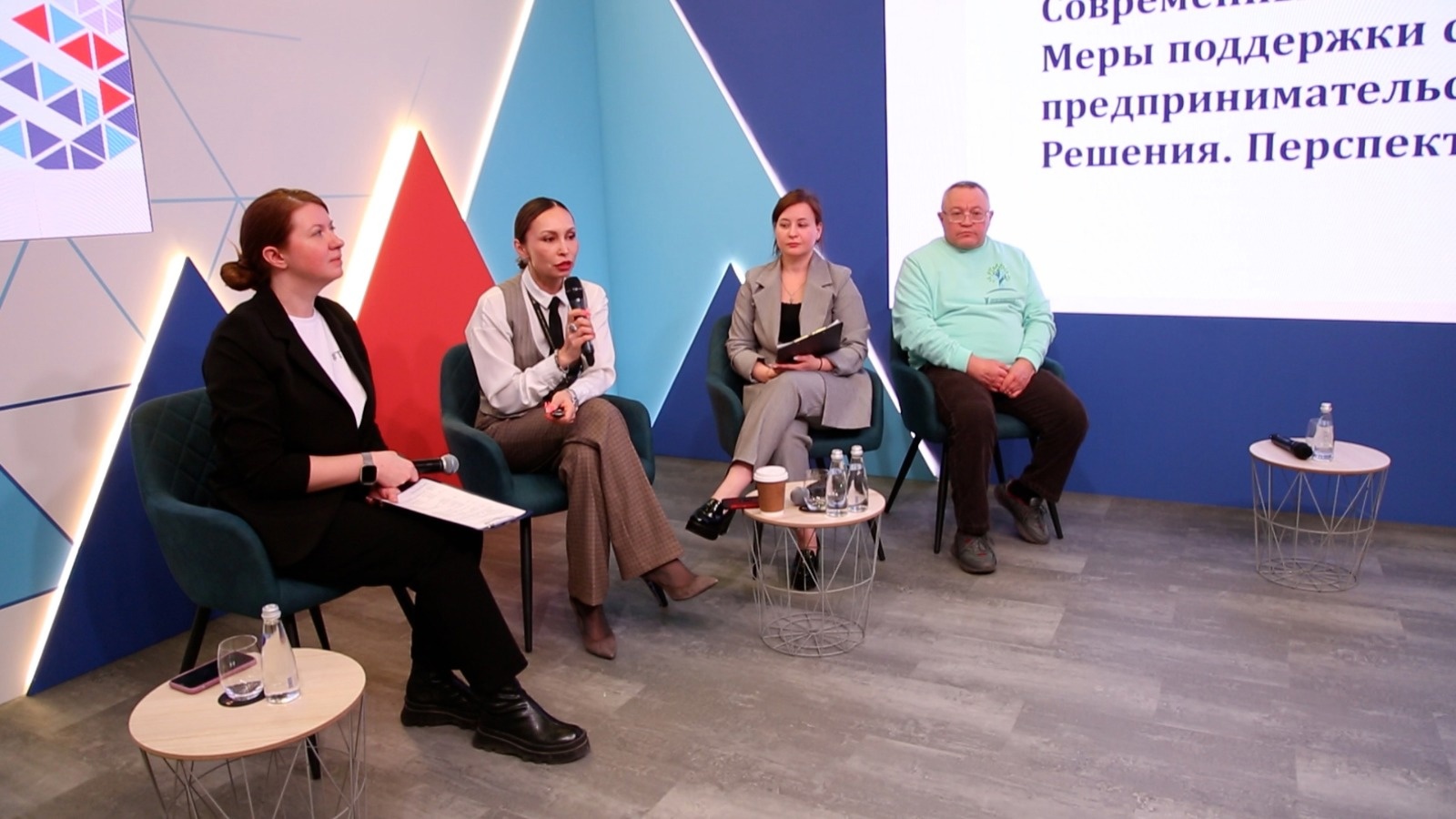 На Международной выставке-форуме «Россия» муниципалитеты Башкортостана презентовали событийный календарь-slide